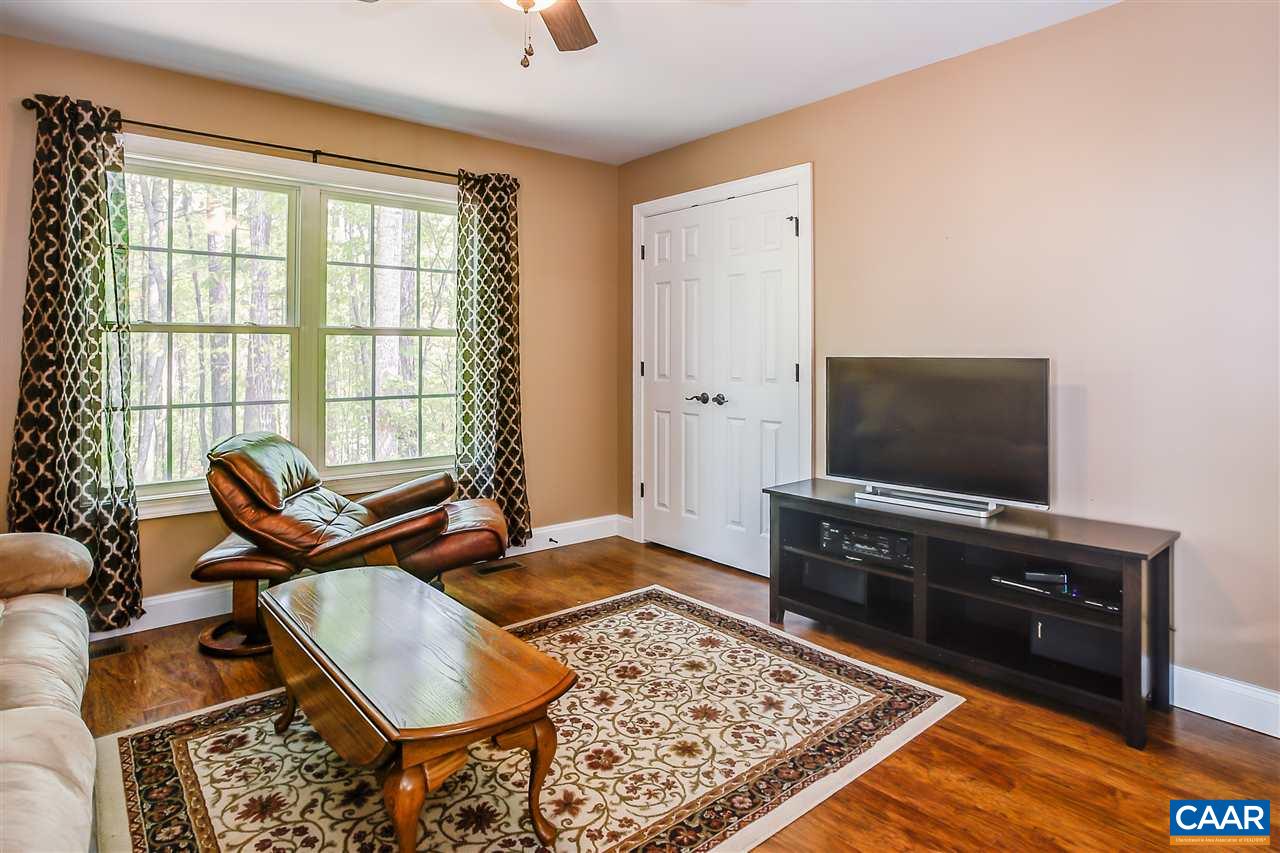 3 Inlet Circle Palmyra, VA 22963 - Photo 11 of 29 Gallery Image 11