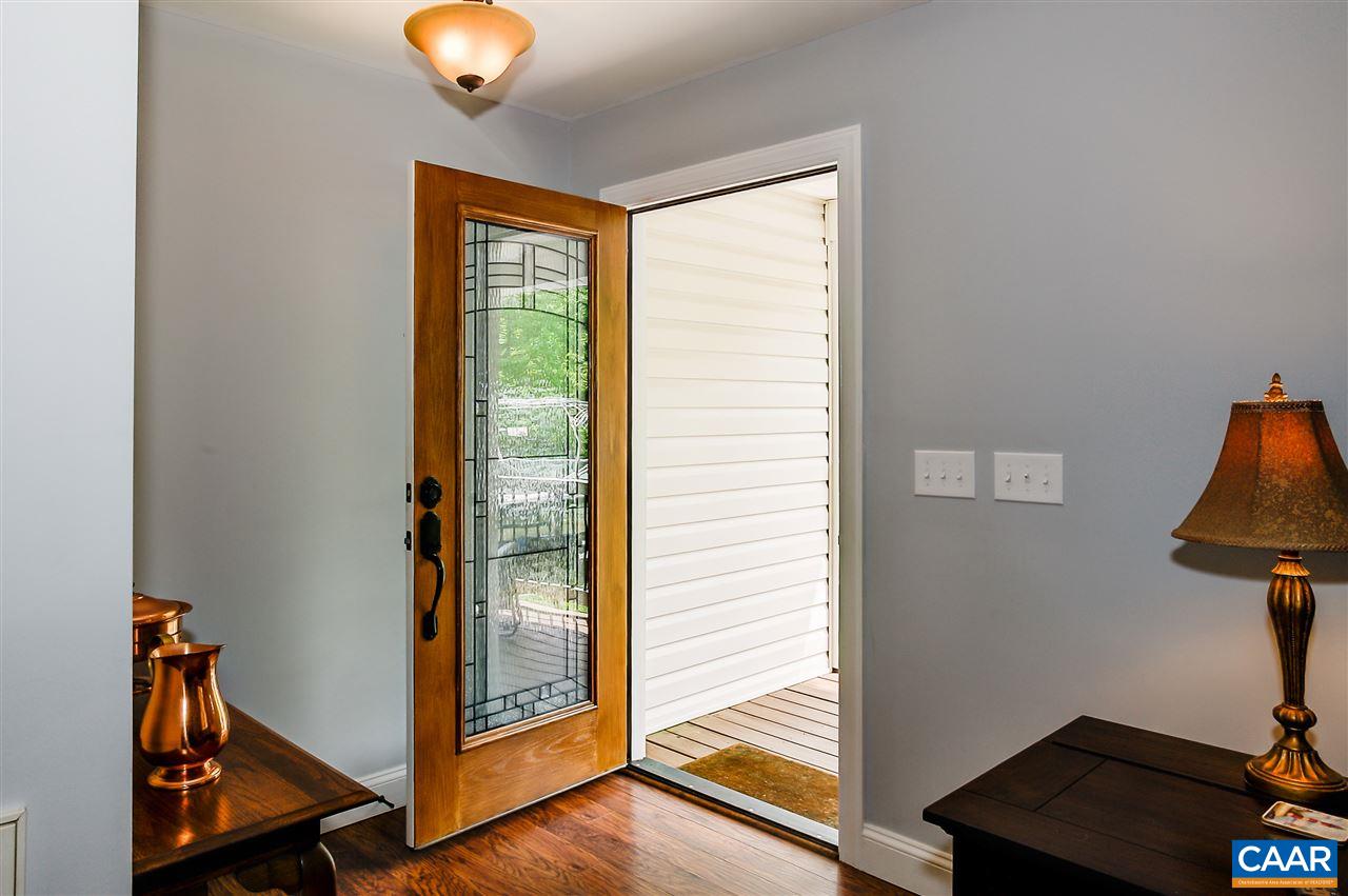 3 Inlet Circle Palmyra, VA 22963 - Photo 3 of 29 Gallery Image 3