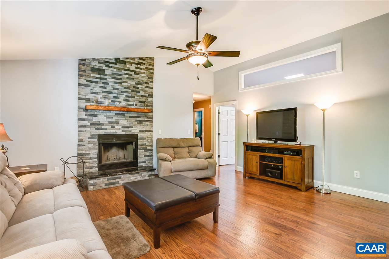 3 Inlet Circle Palmyra, VA 22963 - Photo 4 of 29 Gallery Image 4