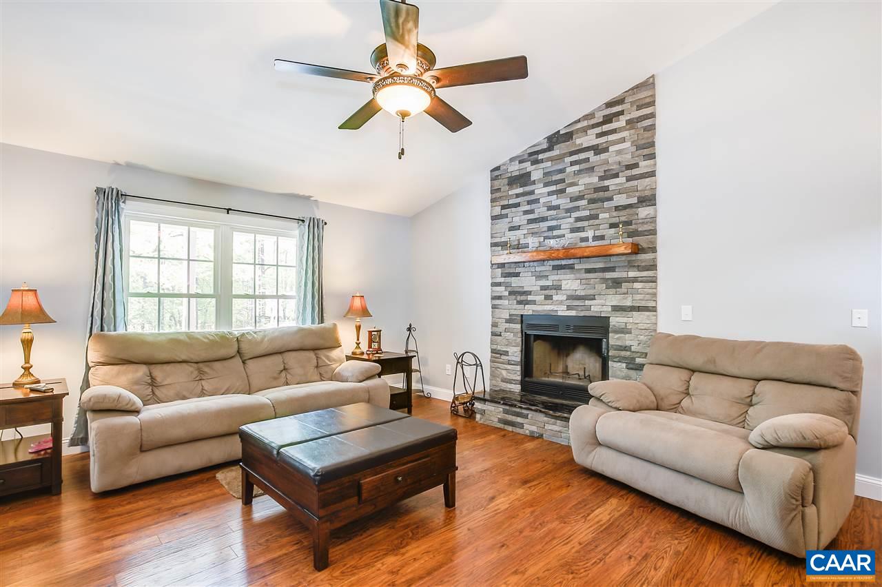 3 Inlet Circle Palmyra, VA 22963 - Photo 5 of 29 Gallery Image 5