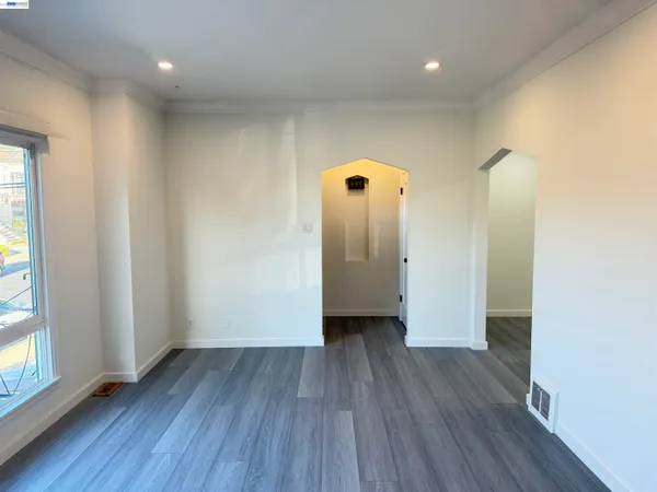 $4,200 | 175 West Moltke Street, Daly City, CA 94014