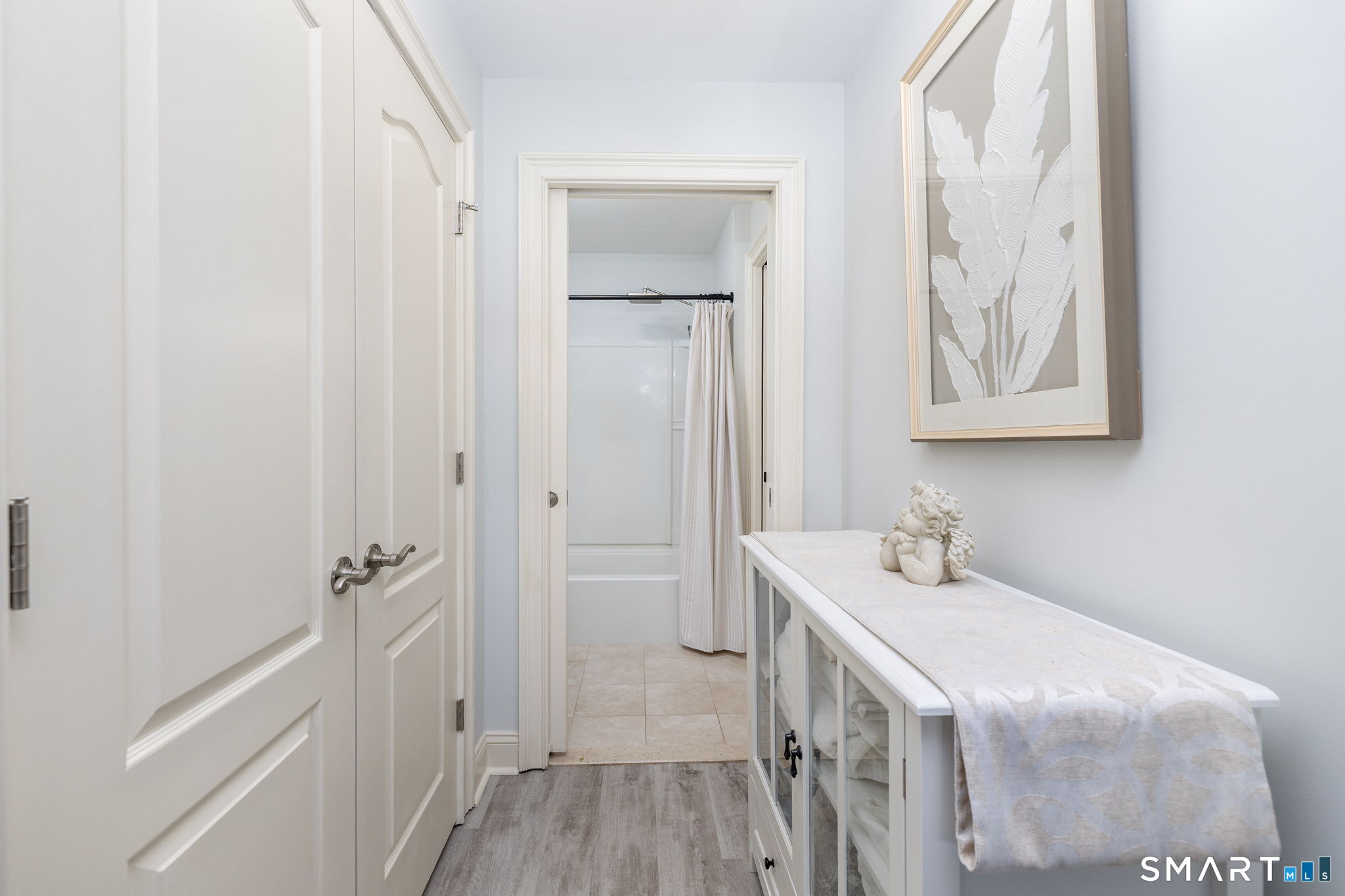 461 Bank Street, Unit 408 New London, CT 06320 - Photo 16 of 40