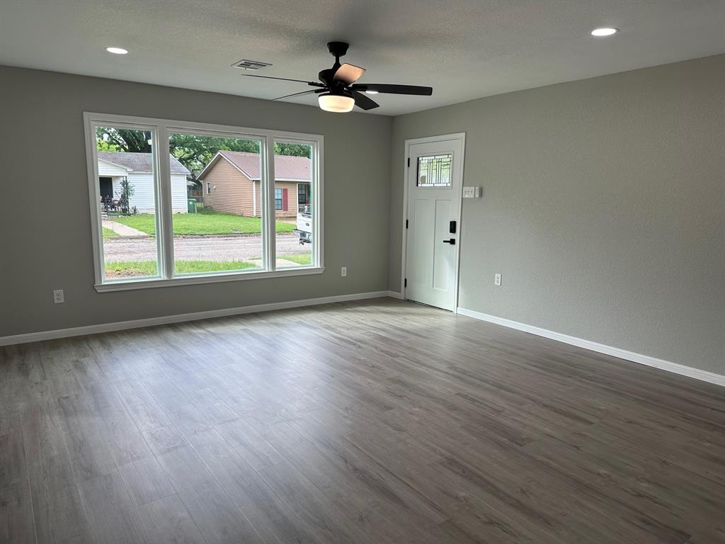 3401 Windsor Avenue Waco, TX 76708 - Photo 8 of 35