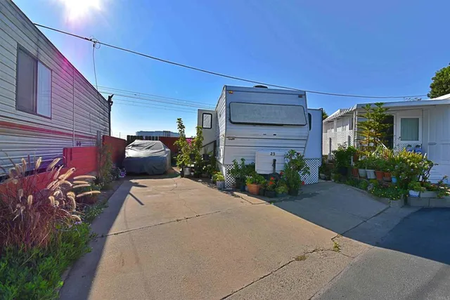 $29,900 | 708 H Street, Unit 25, Chula Vista, CA 91910