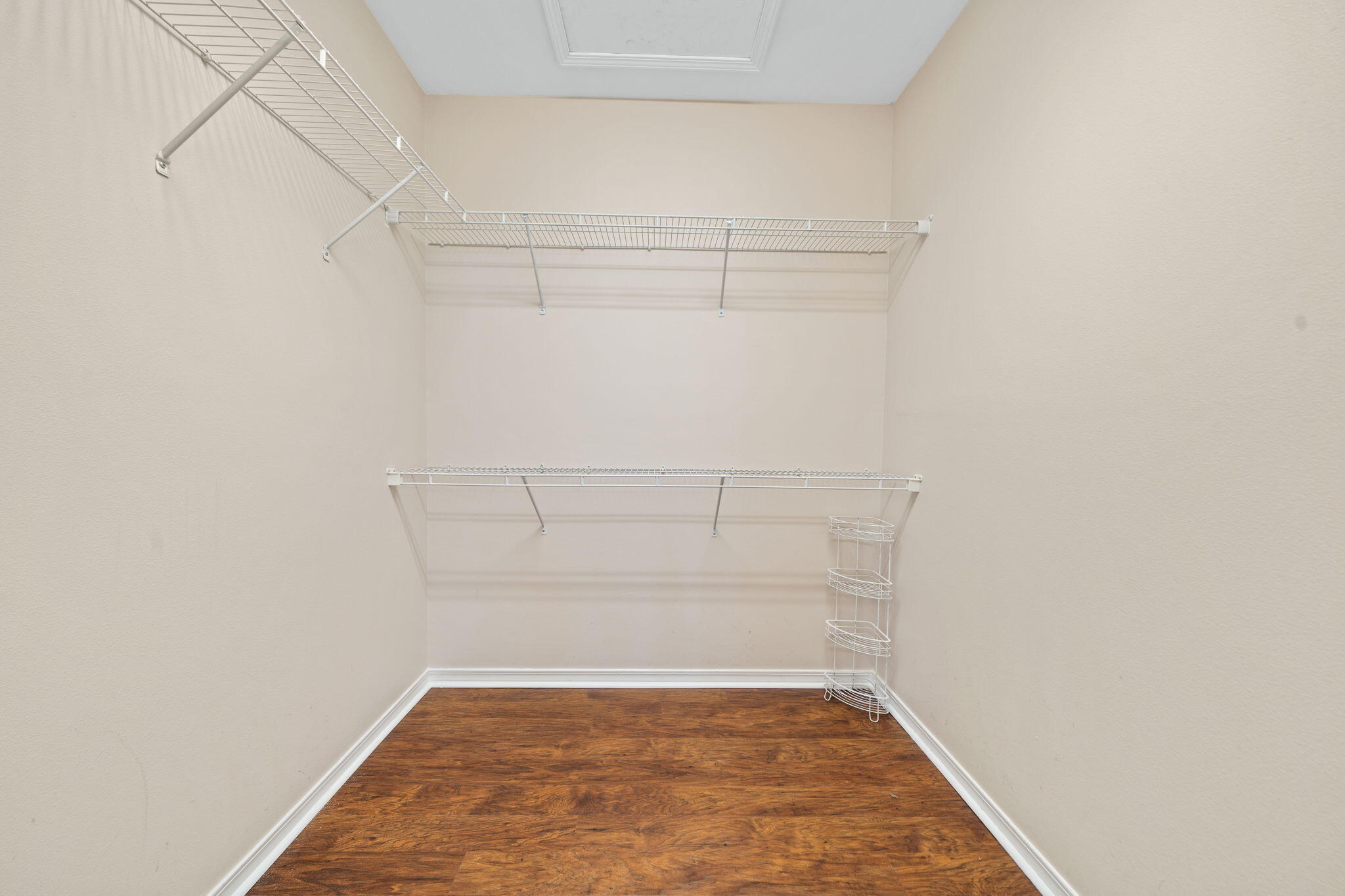 229 Inverrary Drive Destin, FL 32541 - Photo 19 of 35 a view of a room with empty racks