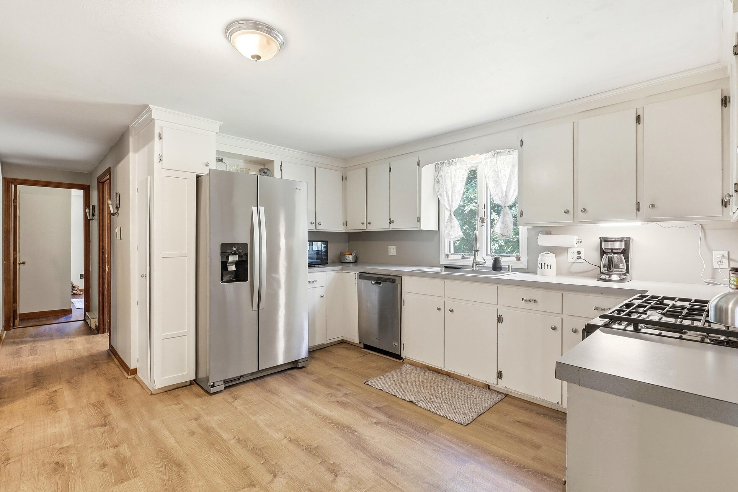 250 Pine Hill Road Berwick, ME 03901 - Photo 12 of 45 12_on_the_mark-et_057