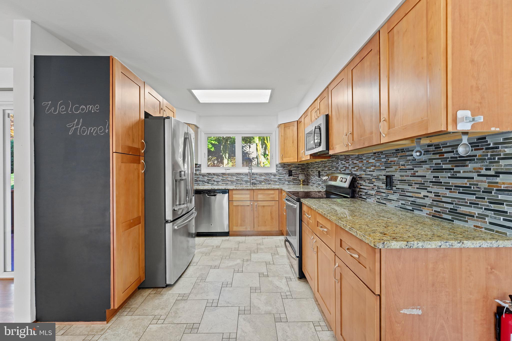 7918 Jansen Drive Springfield, VA 22152 - Photo 18 of 38