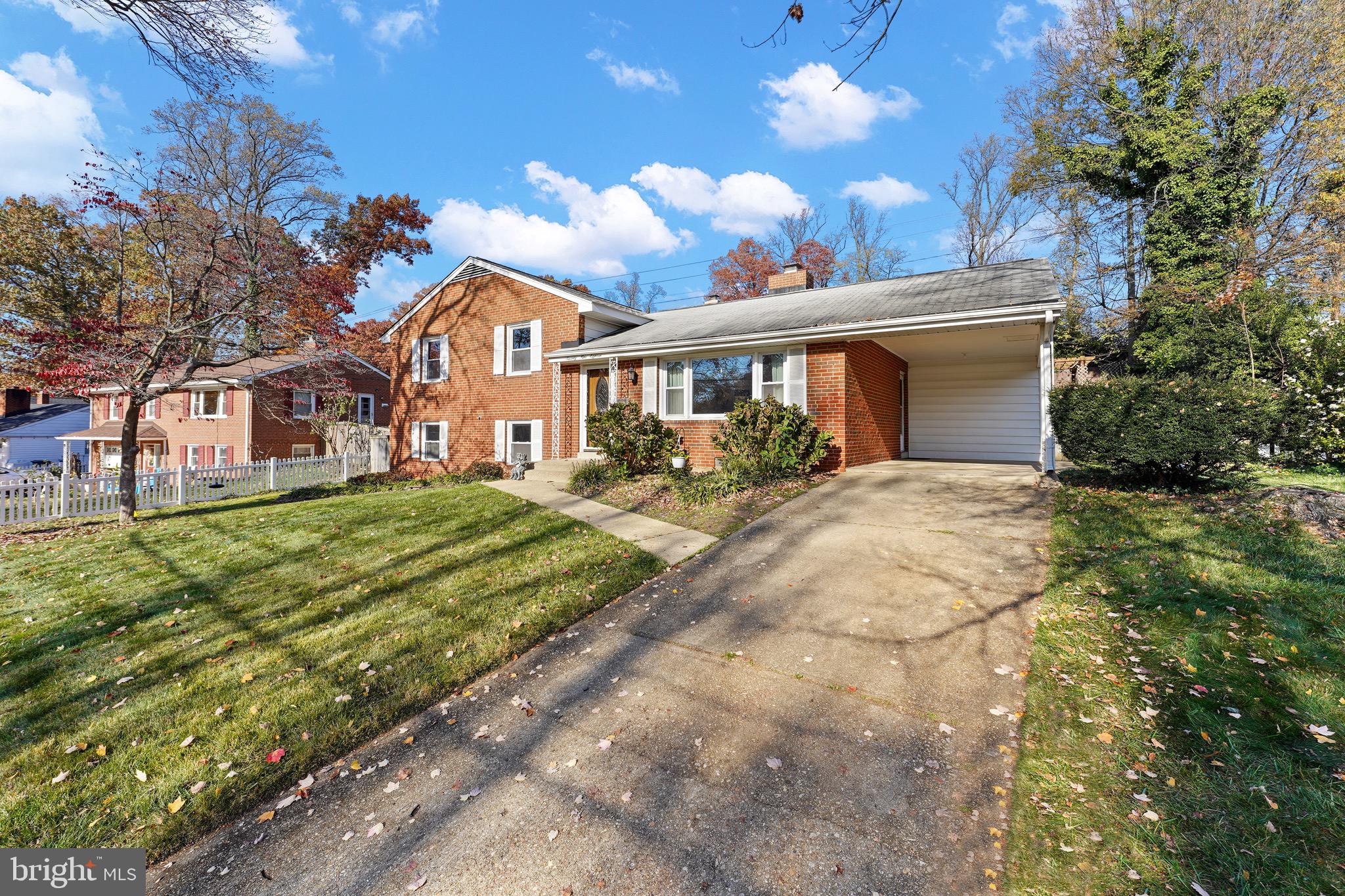 7918 Jansen Drive Springfield, VA 22152 - Photo 2 of 38