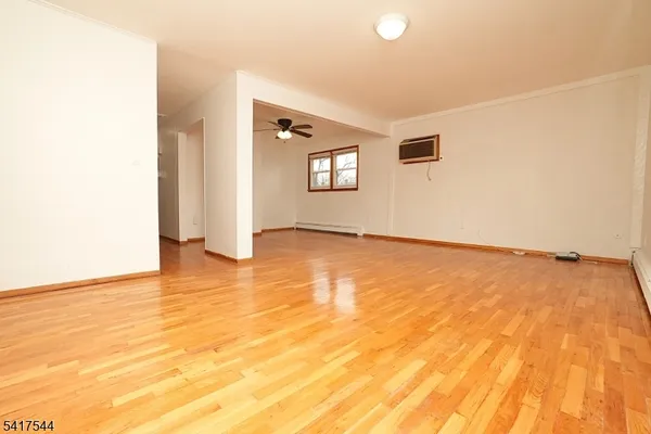 $2,300 | 9 Davey Street, Bloomfield, NJ 07003