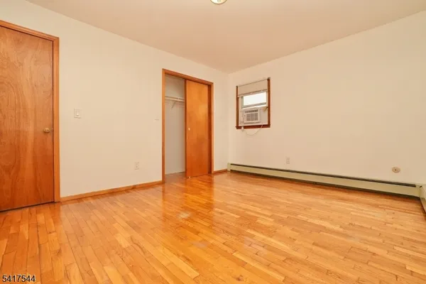 $2,300 | 9 Davey Street, Bloomfield, NJ 07003