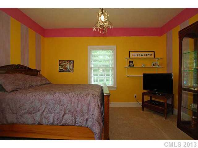 8105 Stevens Mill Road Matthews, NC 28104 - Photo 15 of 16 Gallery Image 15