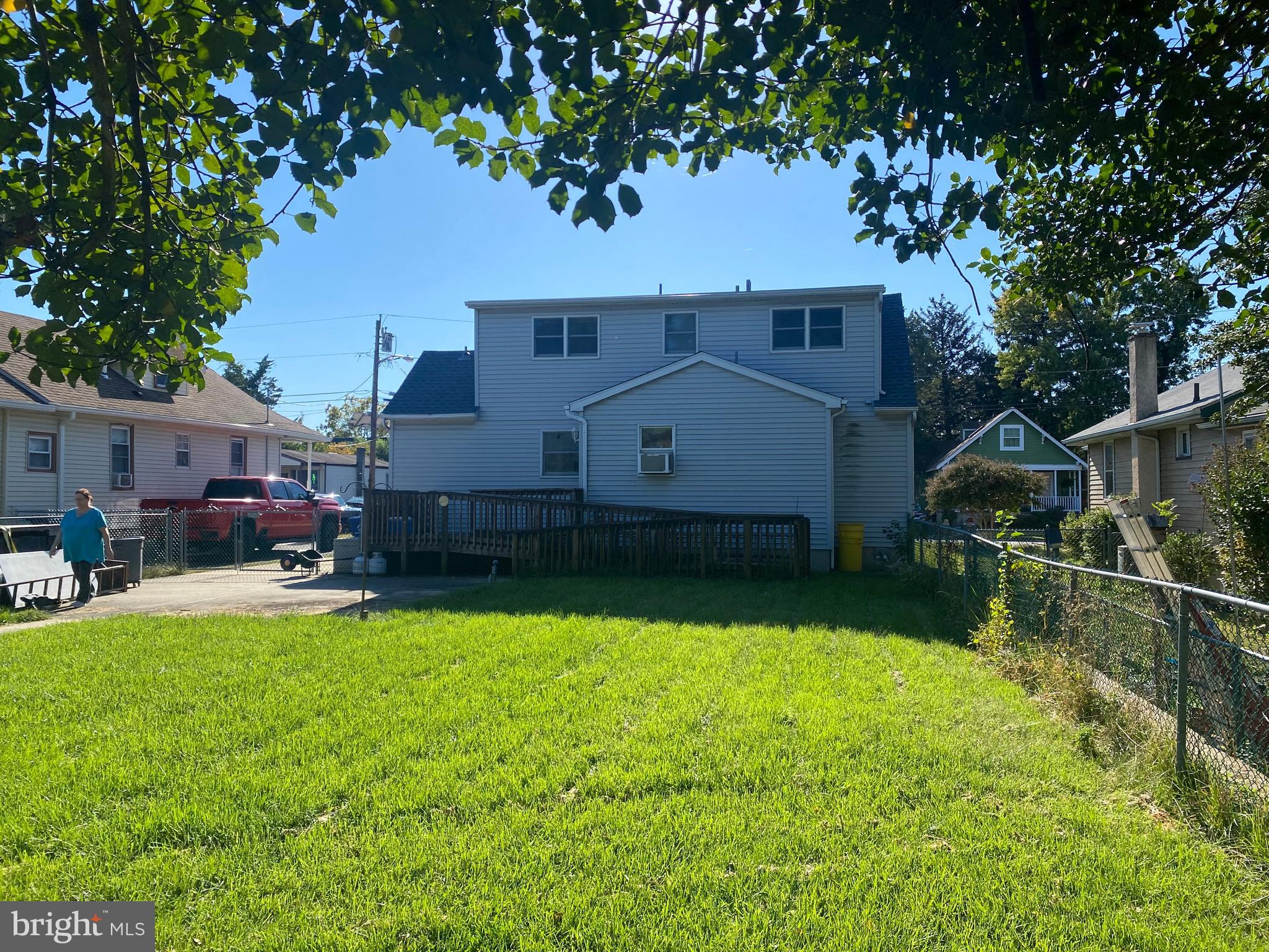 18 Alden Avenue Delran, NJ 08075 - Photo 11 of 32 a view of a house with a yard plants and large tree