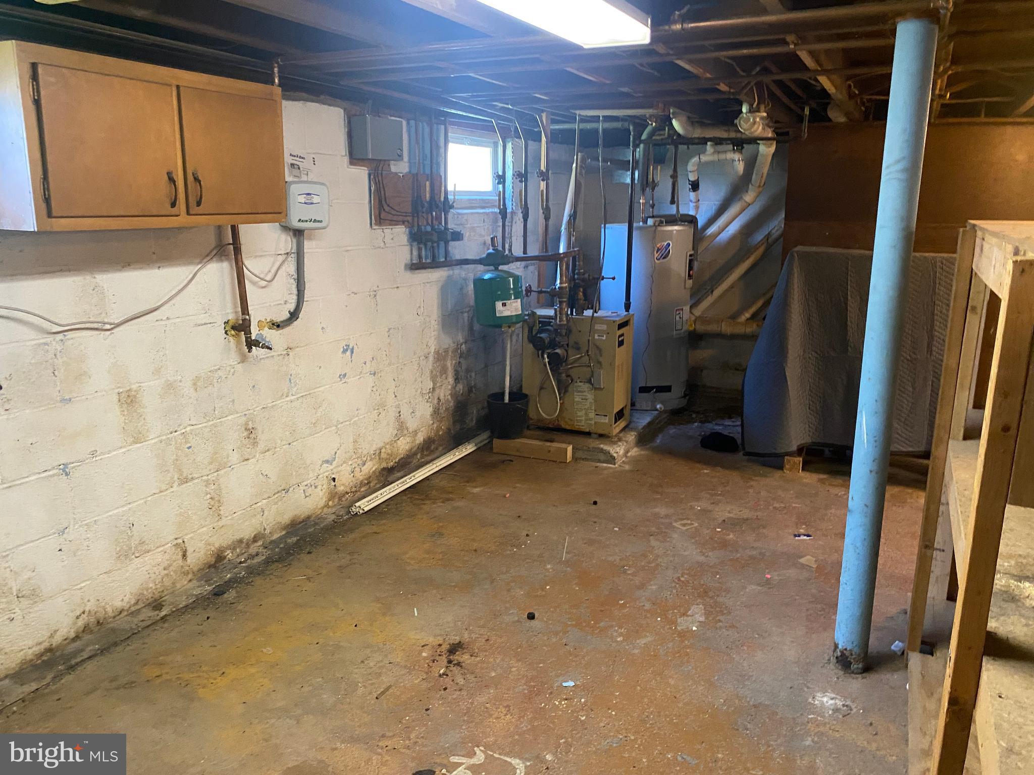 18 Alden Avenue Delran, NJ 08075 - Photo 32 of 32 a view of a room with gym equipment