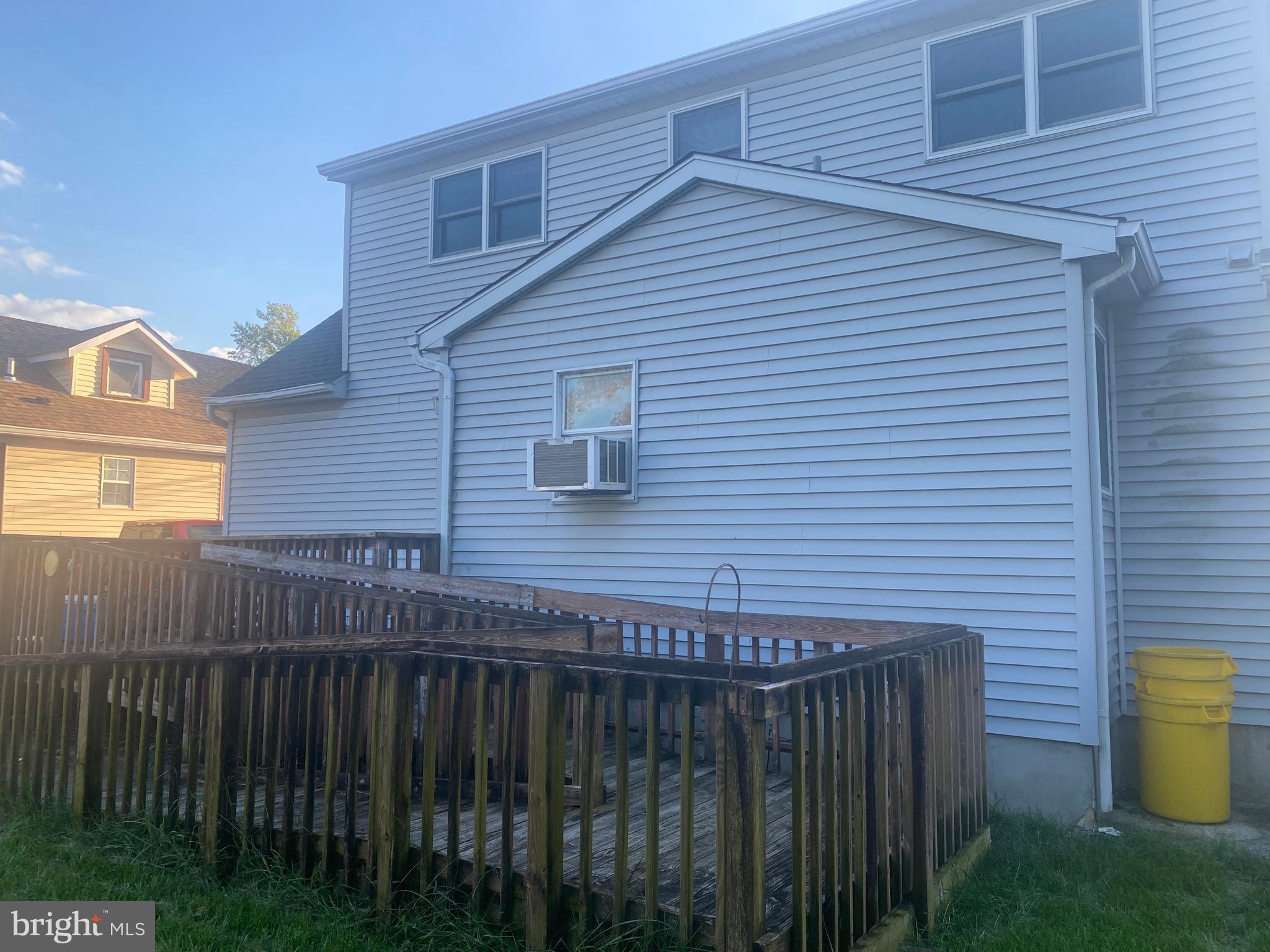 18 Alden Avenue Delran, NJ 08075 - Photo 8 of 32 a view of a house with a wooden fence