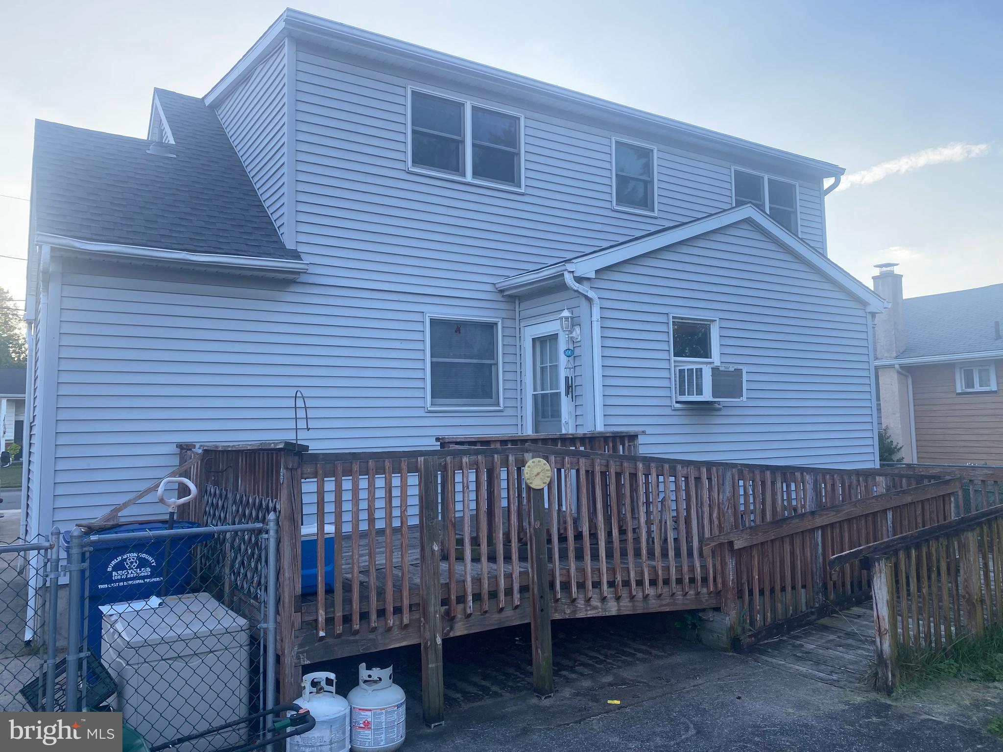 18 Alden Avenue Delran, NJ 08075 - Photo 10 of 32 a view of a house with wooden deck and furniture
