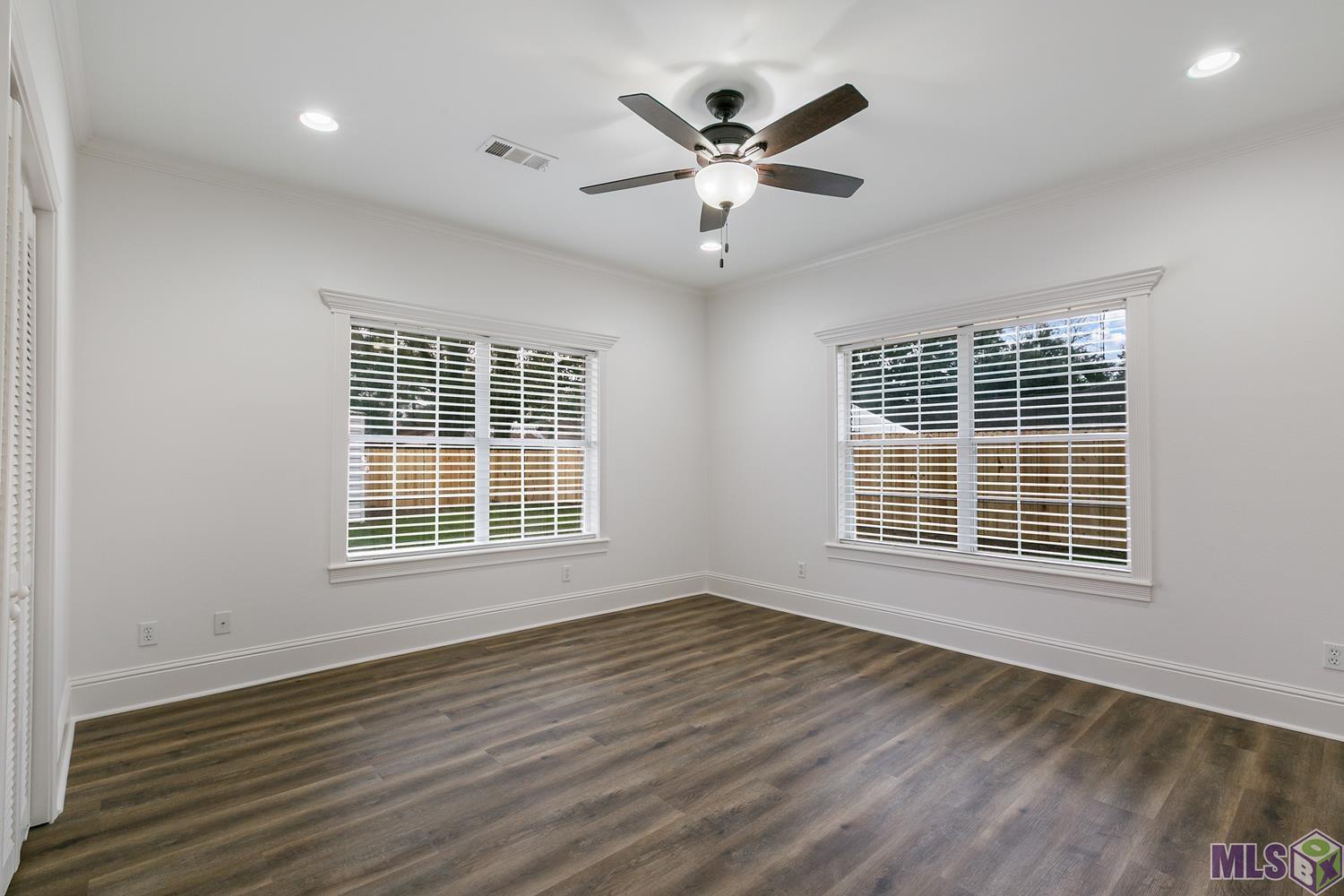 308 South Jefferson Avenue Port Allen, LA 70767 - Photo 13 of 20