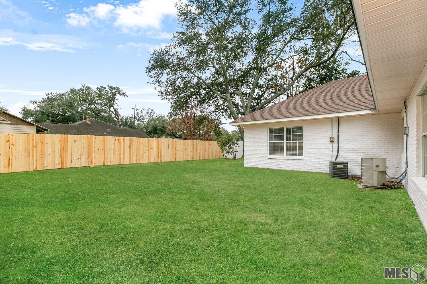 308 South Jefferson Avenue Port Allen, LA 70767 - Photo 20 of 20