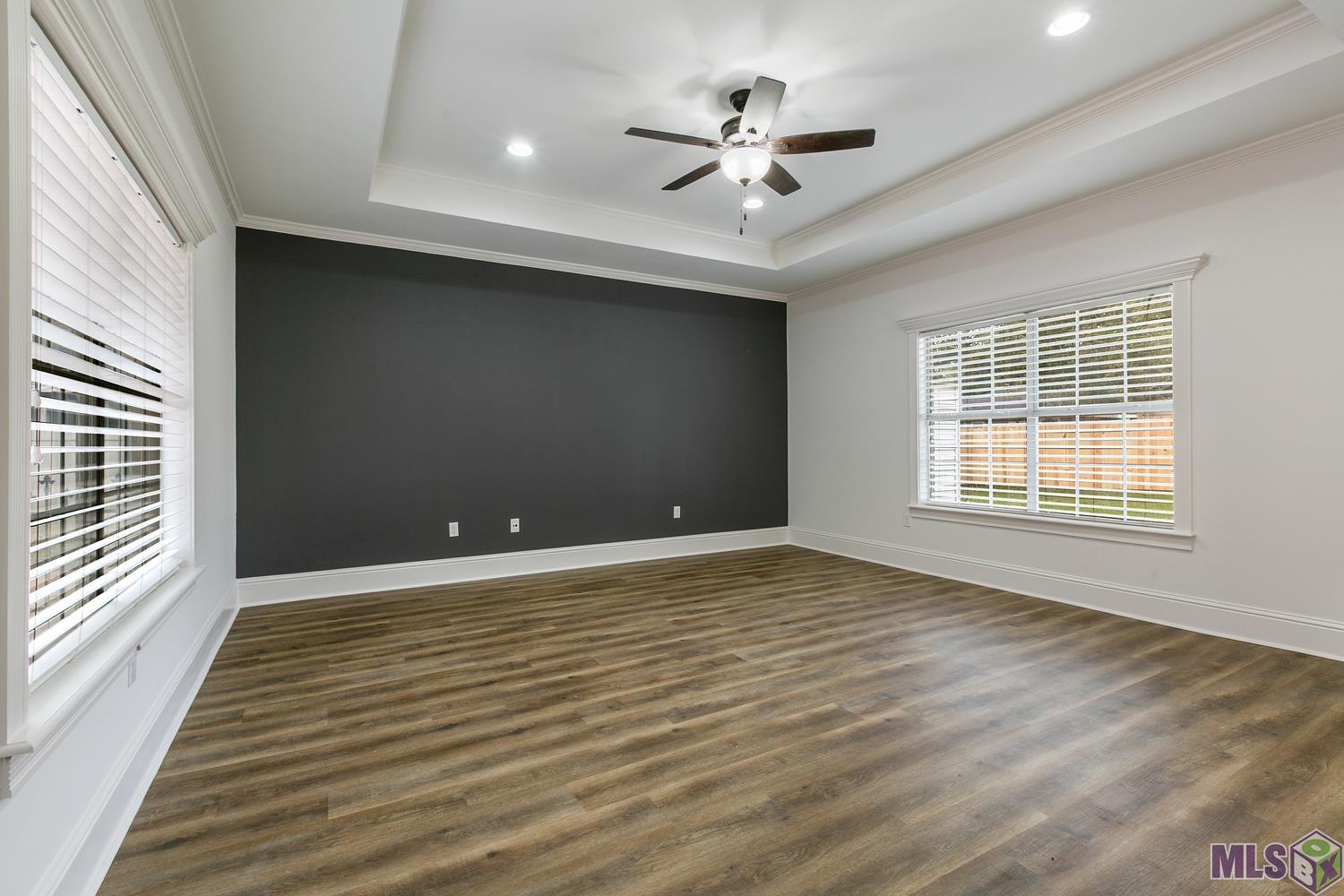 308 South Jefferson Avenue Port Allen, LA 70767 - Photo 7 of 20