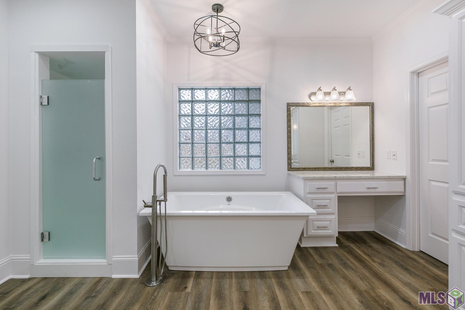 308 South Jefferson Avenue Port Allen, LA 70767 - Photo 8 of 20