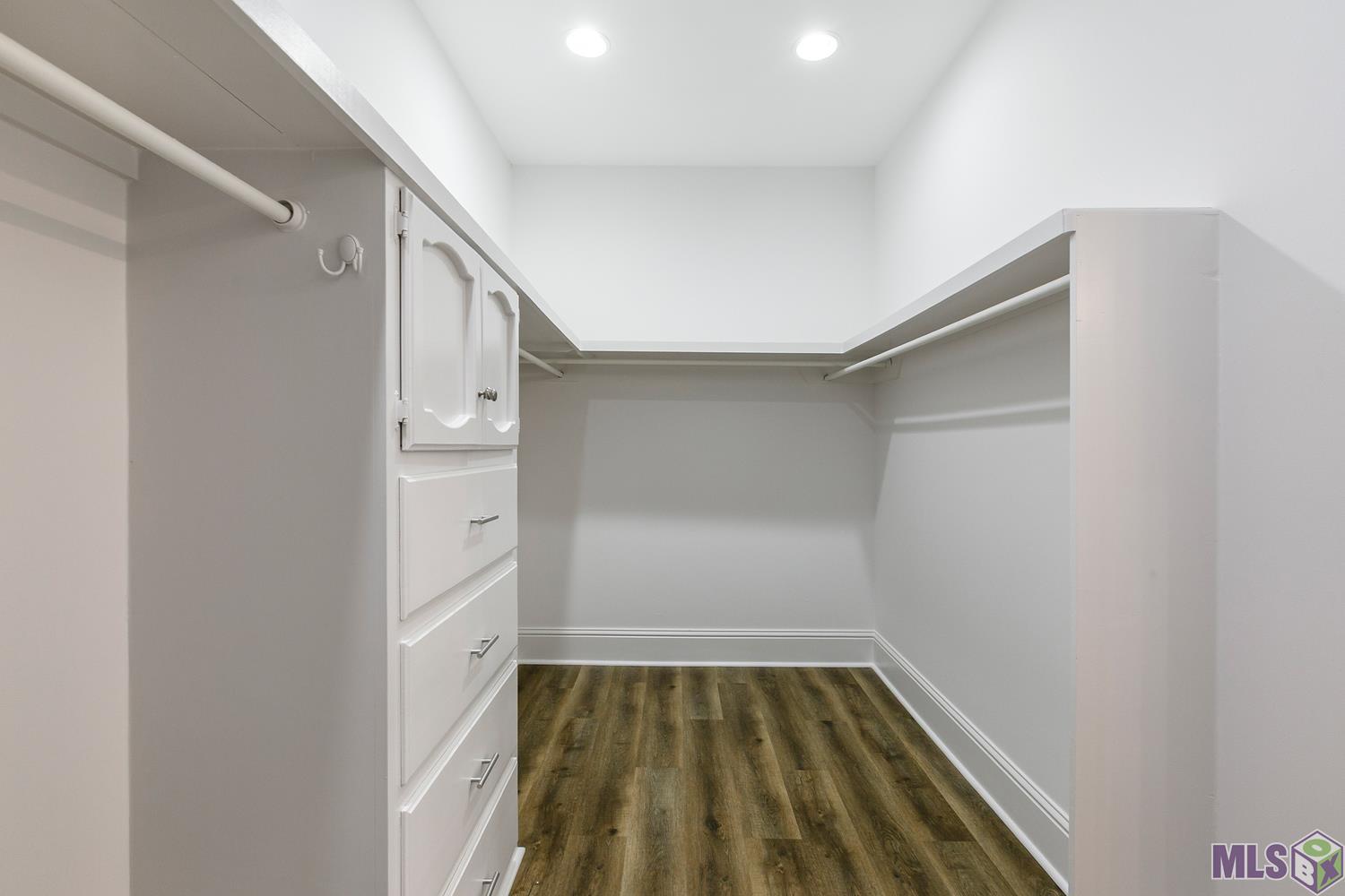 308 South Jefferson Avenue Port Allen, LA 70767 - Photo 10 of 20