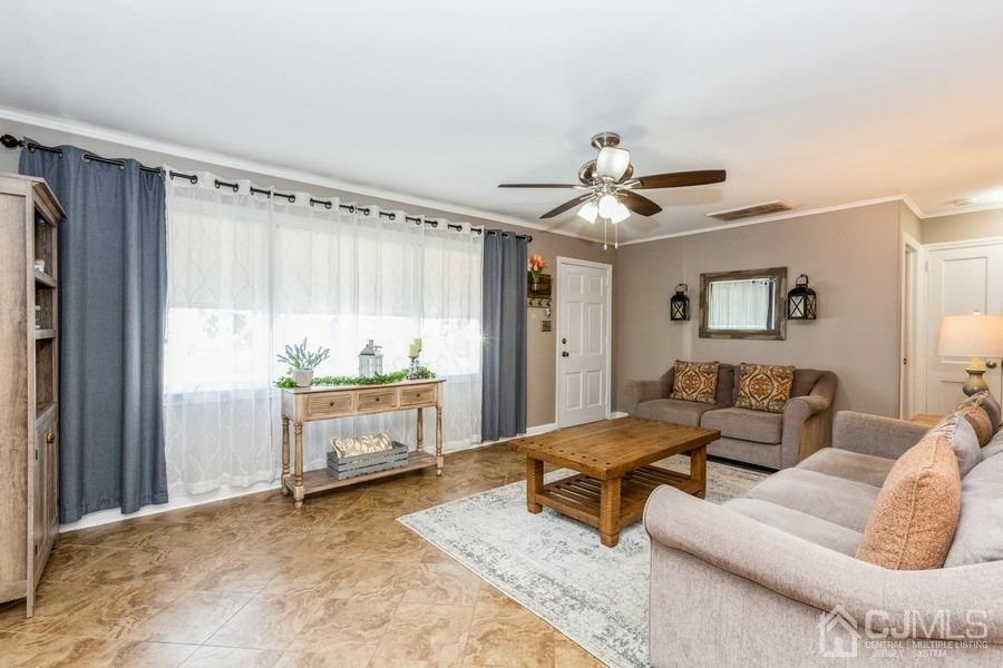 69 George Avenue Middlesex, NJ 08846 - Photo 4 of 22 Gallery Image 4