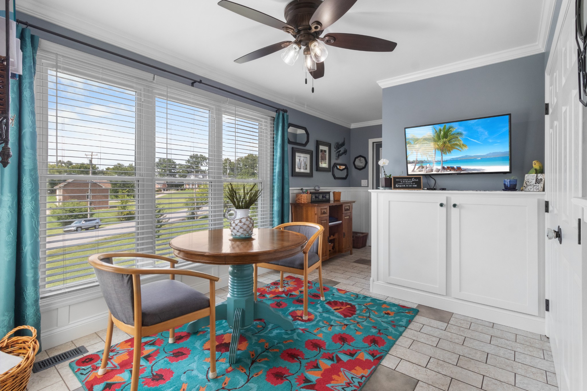 901 Riverchase Road Adams, TN 37010 - Photo 13 of 35 a living room with furniture and a flat screen tv