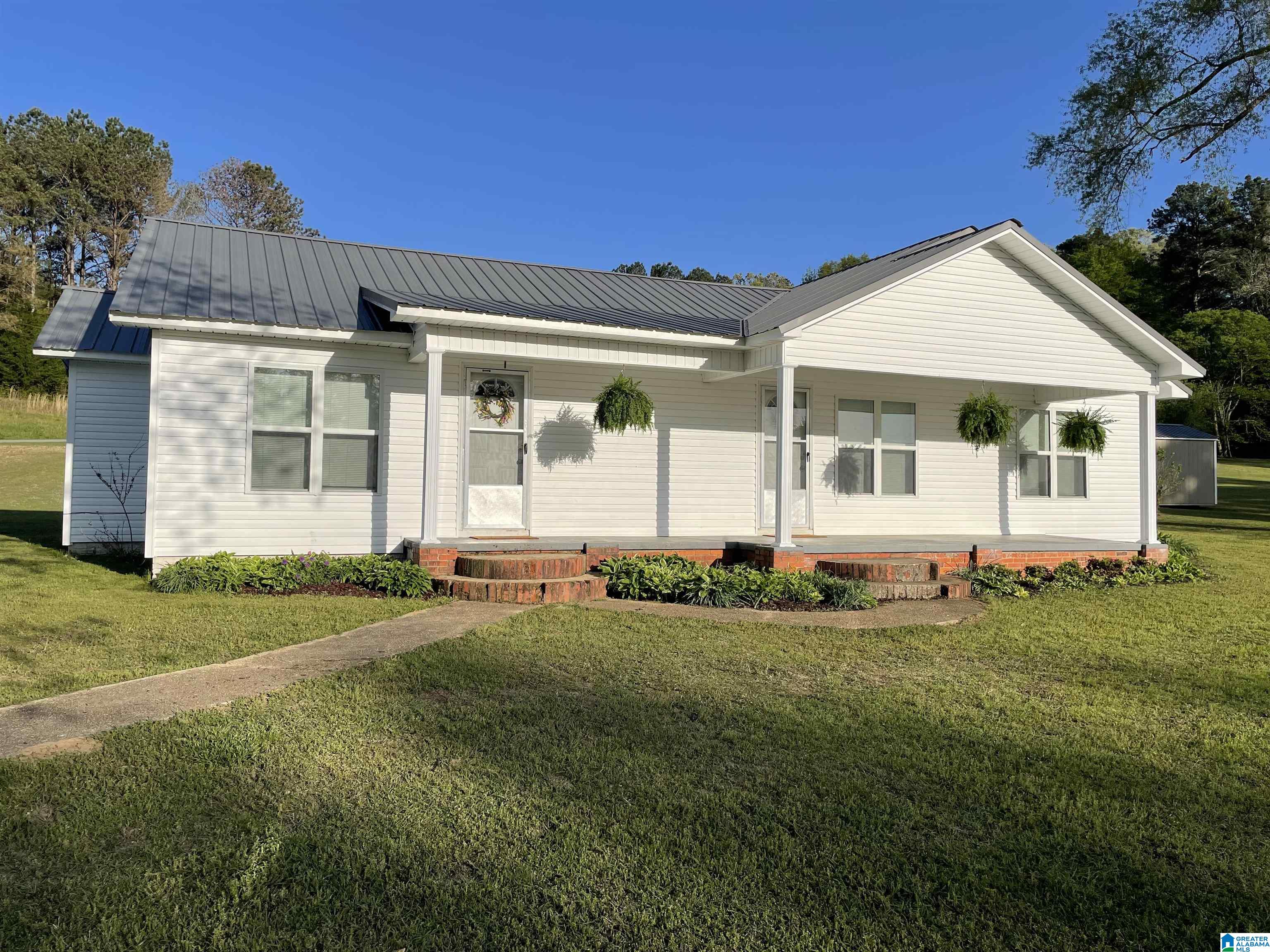 979 Sipsey Fork Road Detroit, AL 35552 - Photo 1 of 20