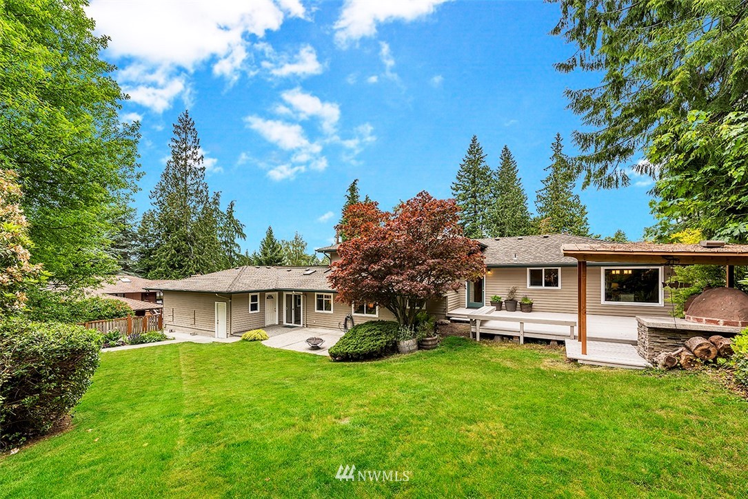 8510 186th Street Southwest Edmonds, WA 98026 - Photo 19 of 21 Gallery Image 19