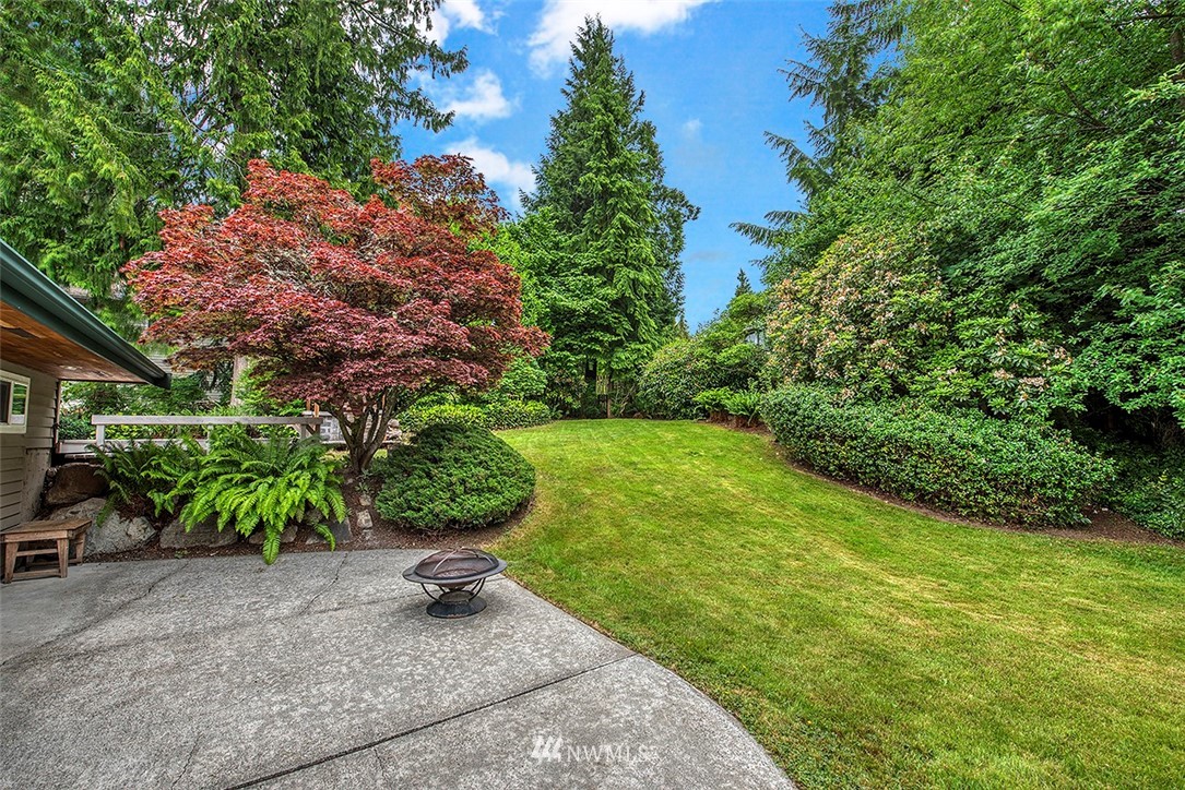 8510 186th Street Southwest Edmonds, WA 98026 - Photo 20 of 21 Gallery Image 20