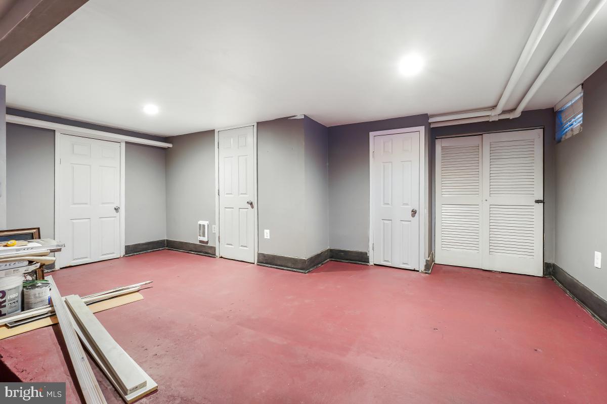 6712 6th Street Northwest Washington, DC 20012 - Photo 33 of 41 a view of an empty room