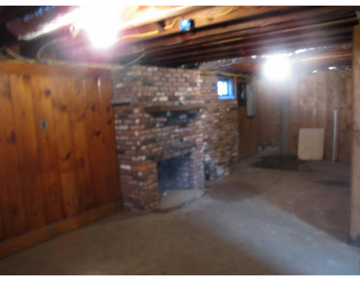 9 Valley Road Lynn, MA 01902 - Photo 14 of 25 Gallery Image 14