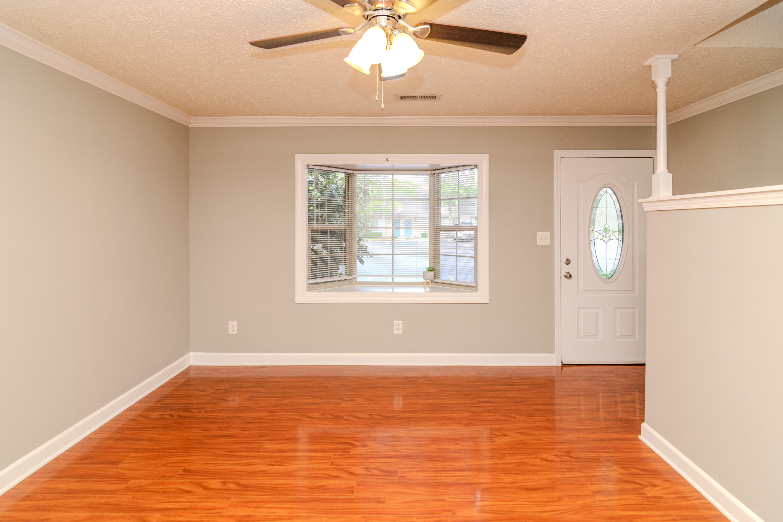 180 Regency Point Path Lexington, KY 40503 - Photo 4 of 29 180RegencyPoint-0037