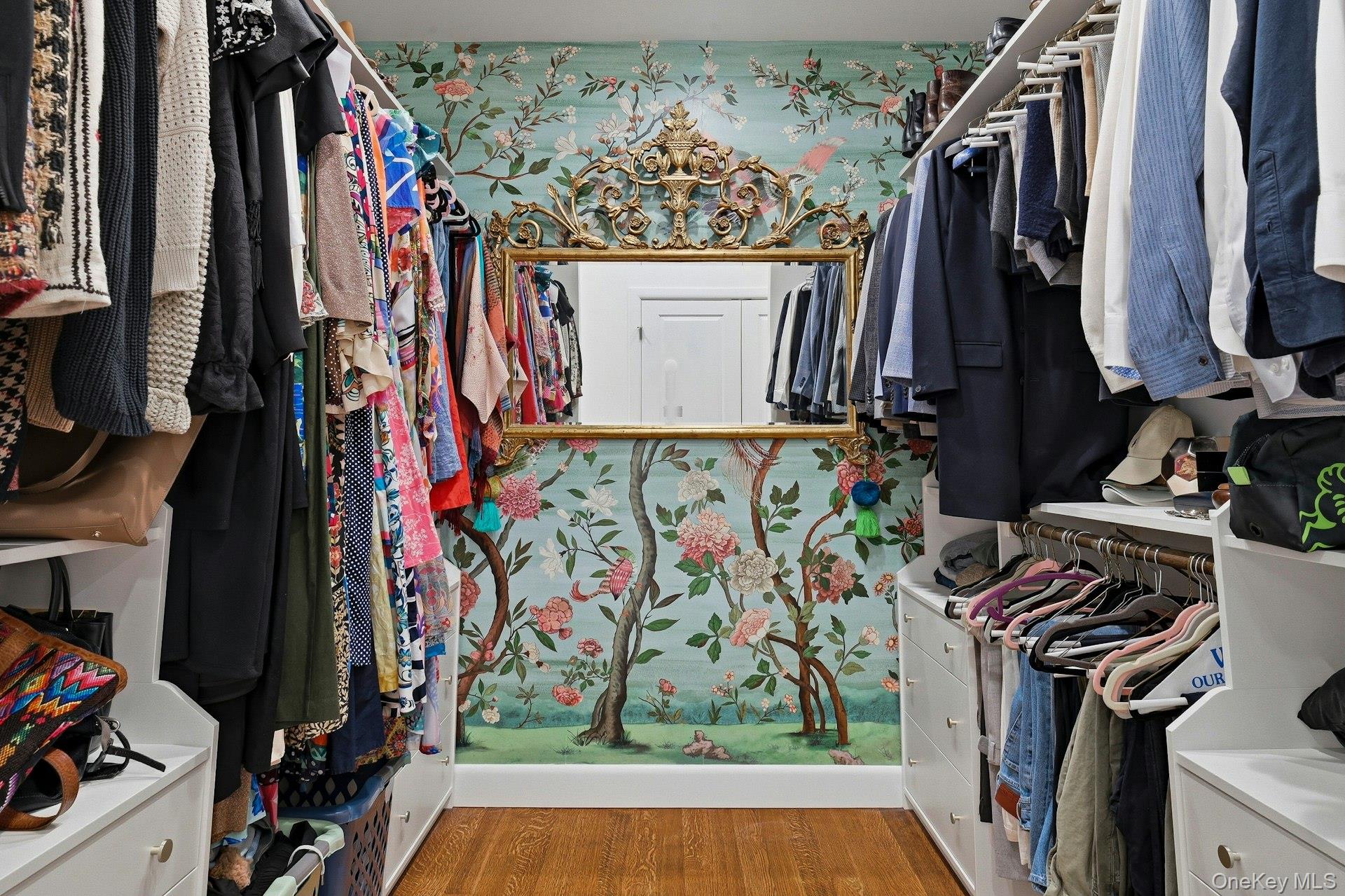 6 Greatmeadow Road Locust Valley, NY 11560 - Photo 28 of 48 Dressing Room for primary bedroom