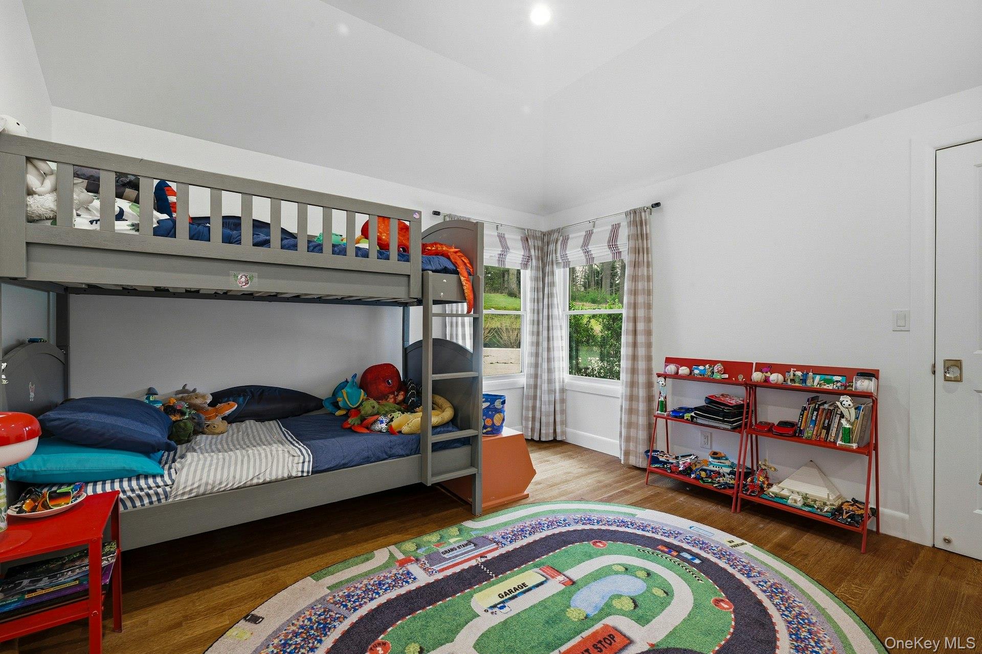 6 Greatmeadow Road Locust Valley, NY 11560 - Photo 31 of 48 Bedroom