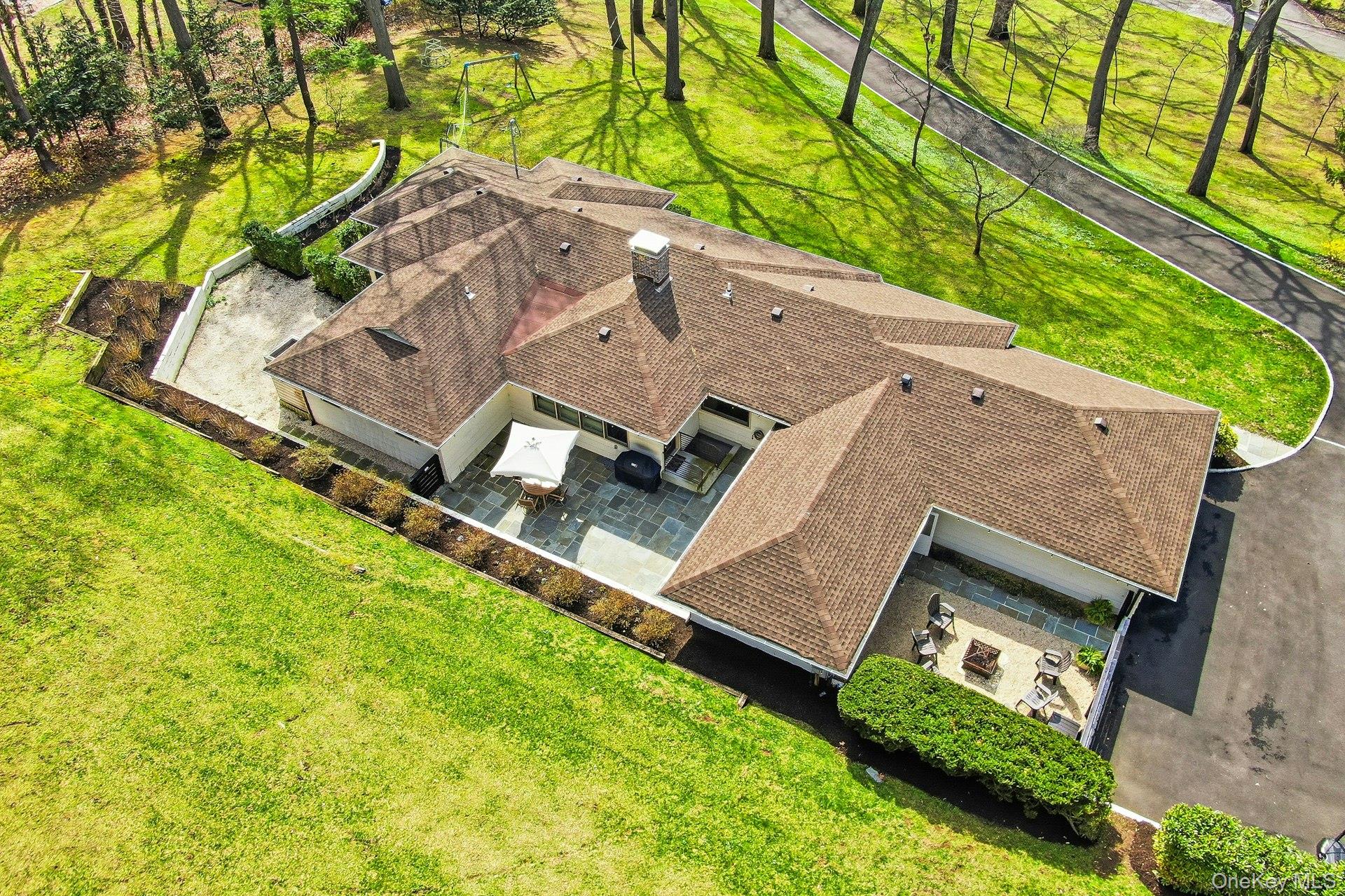 6 Greatmeadow Road Locust Valley, NY 11560 - Photo 46 of 48 Arial shot of house