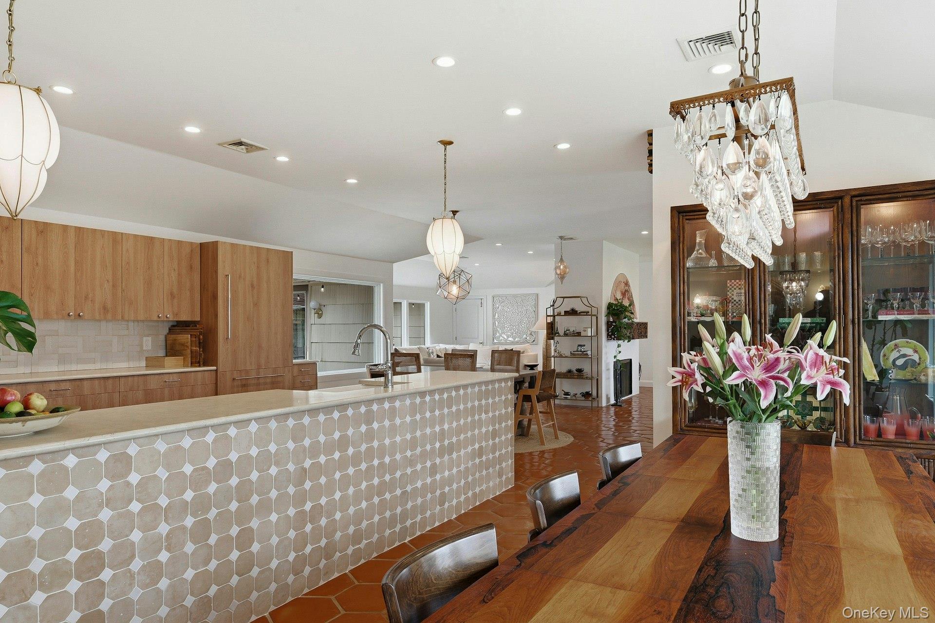 6 Greatmeadow Road Locust Valley, NY 11560 - Photo 7 of 48 Kitchen