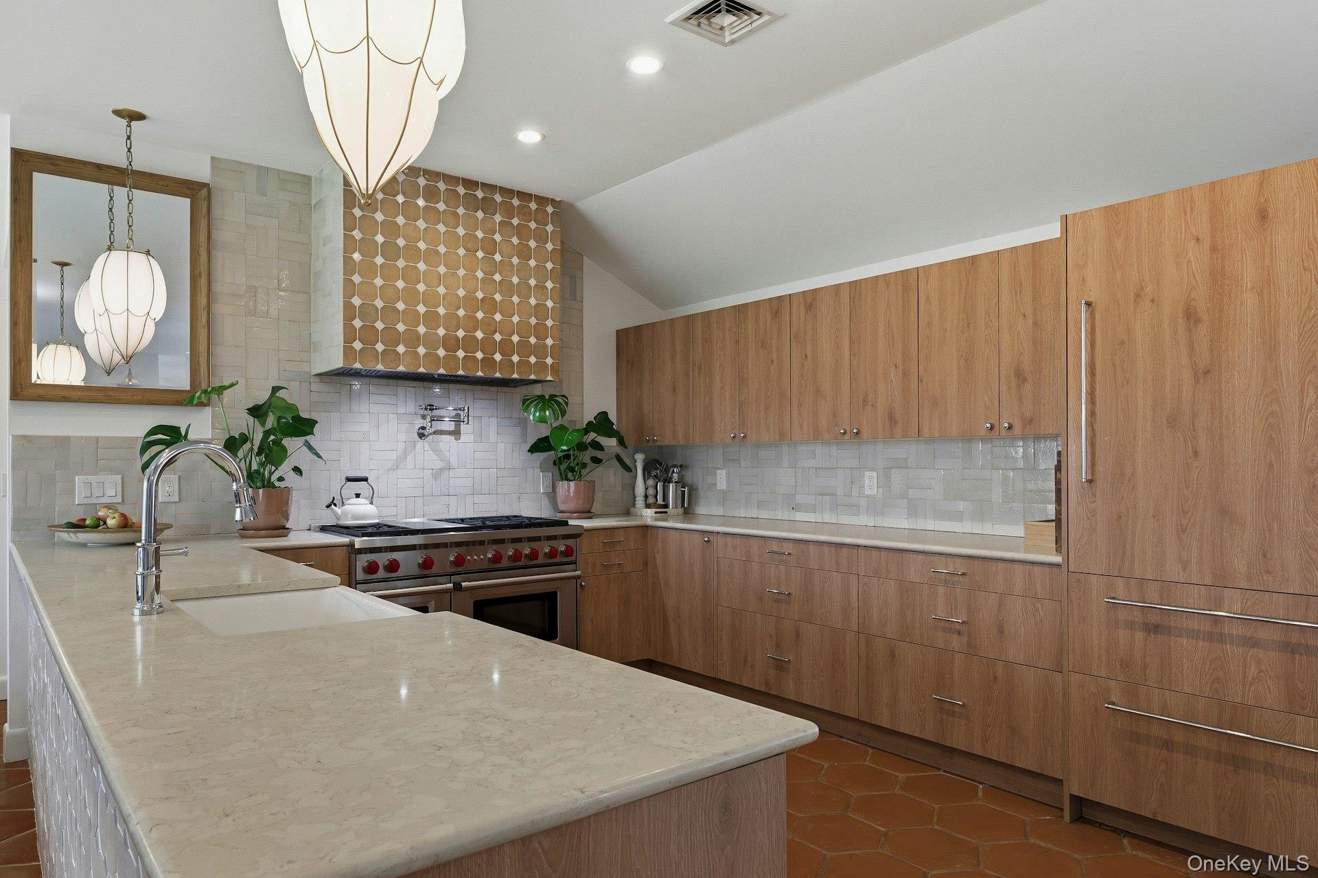 6 Greatmeadow Road Locust Valley, NY 11560 - Photo 10 of 48 Kitchen