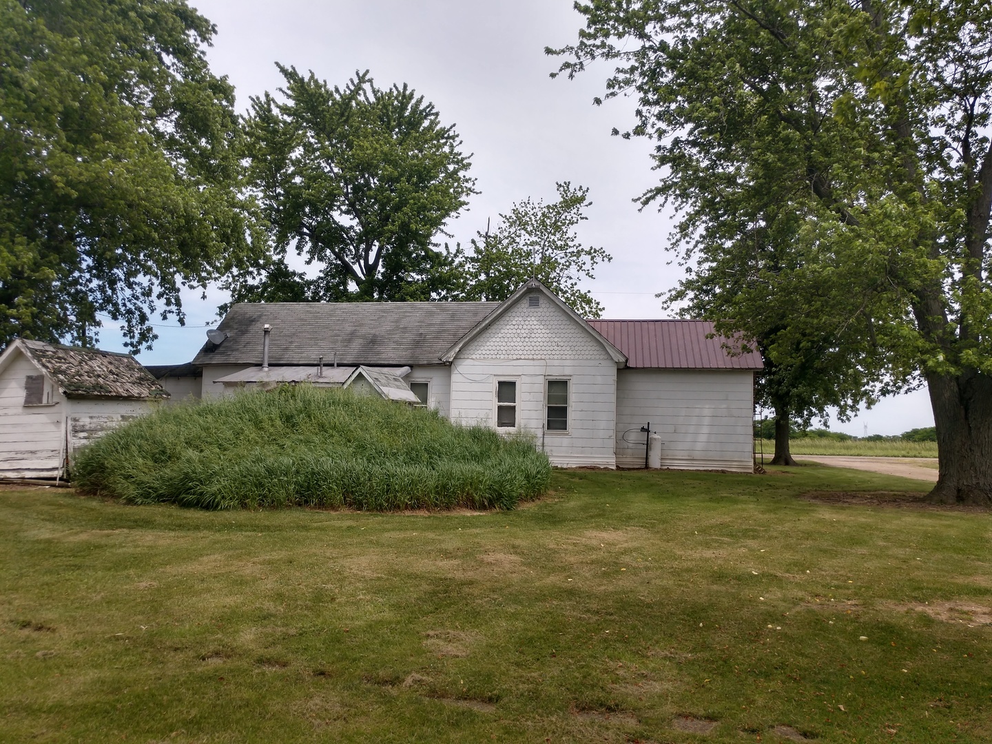 13535 Harrold Point Road Wapella, IL 61777 - Photo 7 of 13