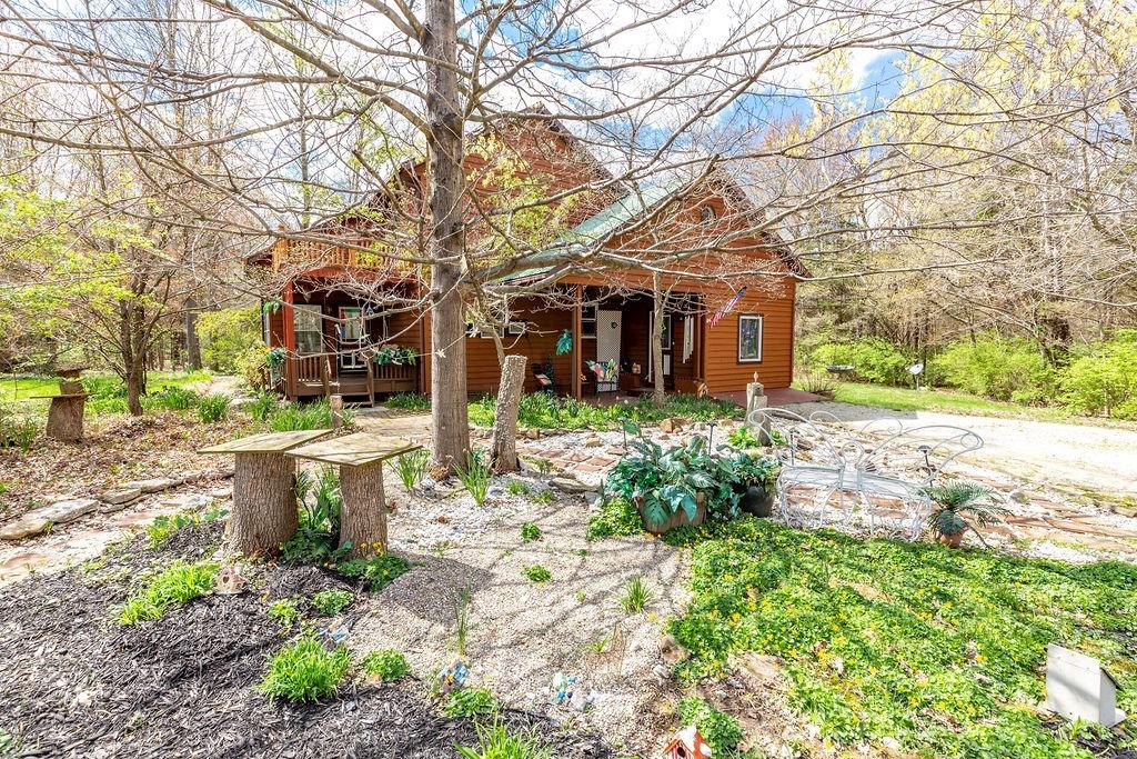 11055 Moon Beam Road Sunman, IN 47041 - Photo 4 of 30