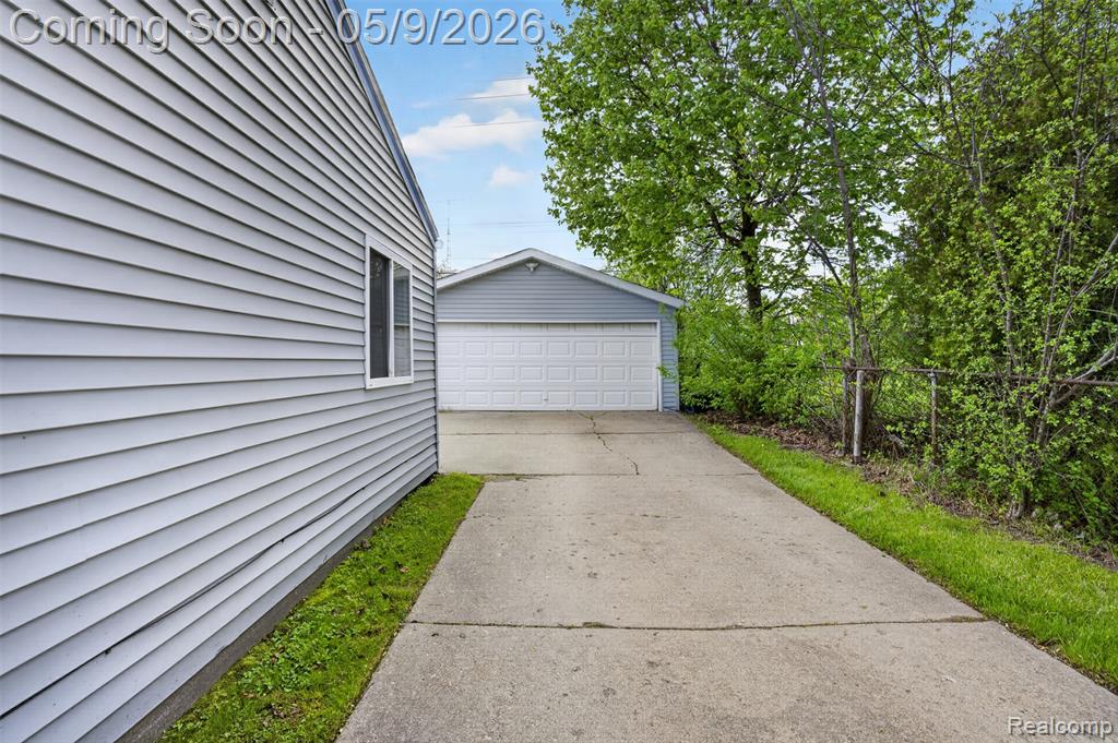 6169 Neff Road Mount Morris, MI 48458 - Photo 38 of 49