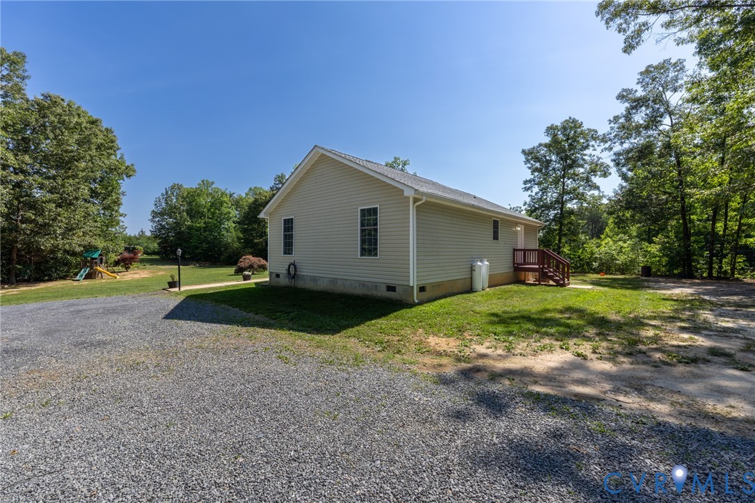 115 Windsor Place Buckingham, VA 23921 - Photo 5 of 38