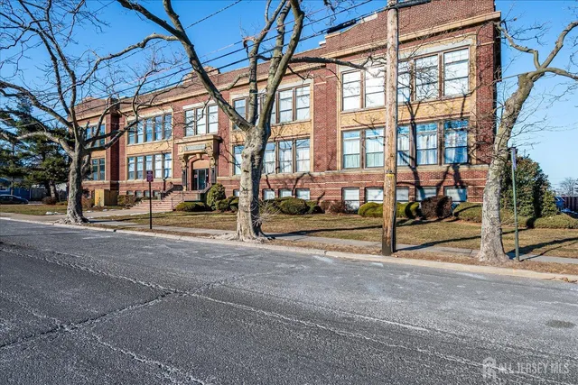 $225,000 | 434 Lawrence Street, Unit 6, Perth Amboy, NJ 08861