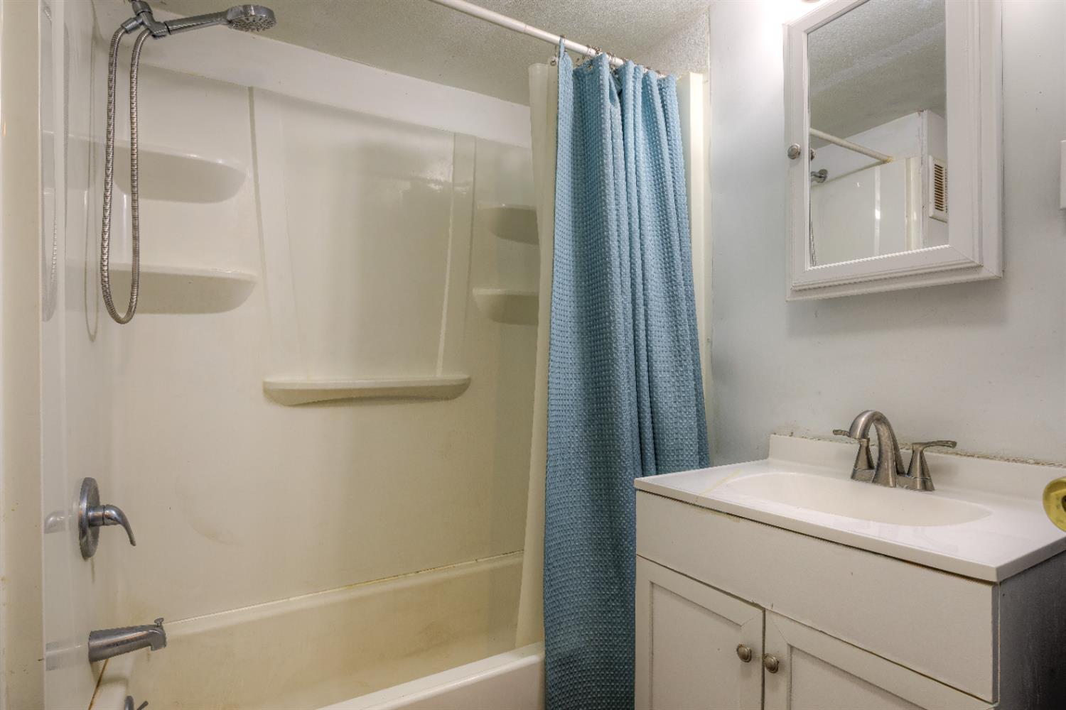 0 Black Tail Road Oroville, CA 95966 - Photo 9 of 33 a bathroom with a shower and a sink