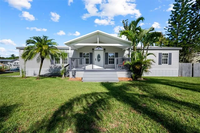 $499,900 | 55805 Carrol Street, Astor, FL 32102