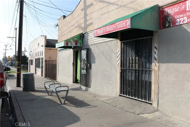 a building outdoor space with patio furniture