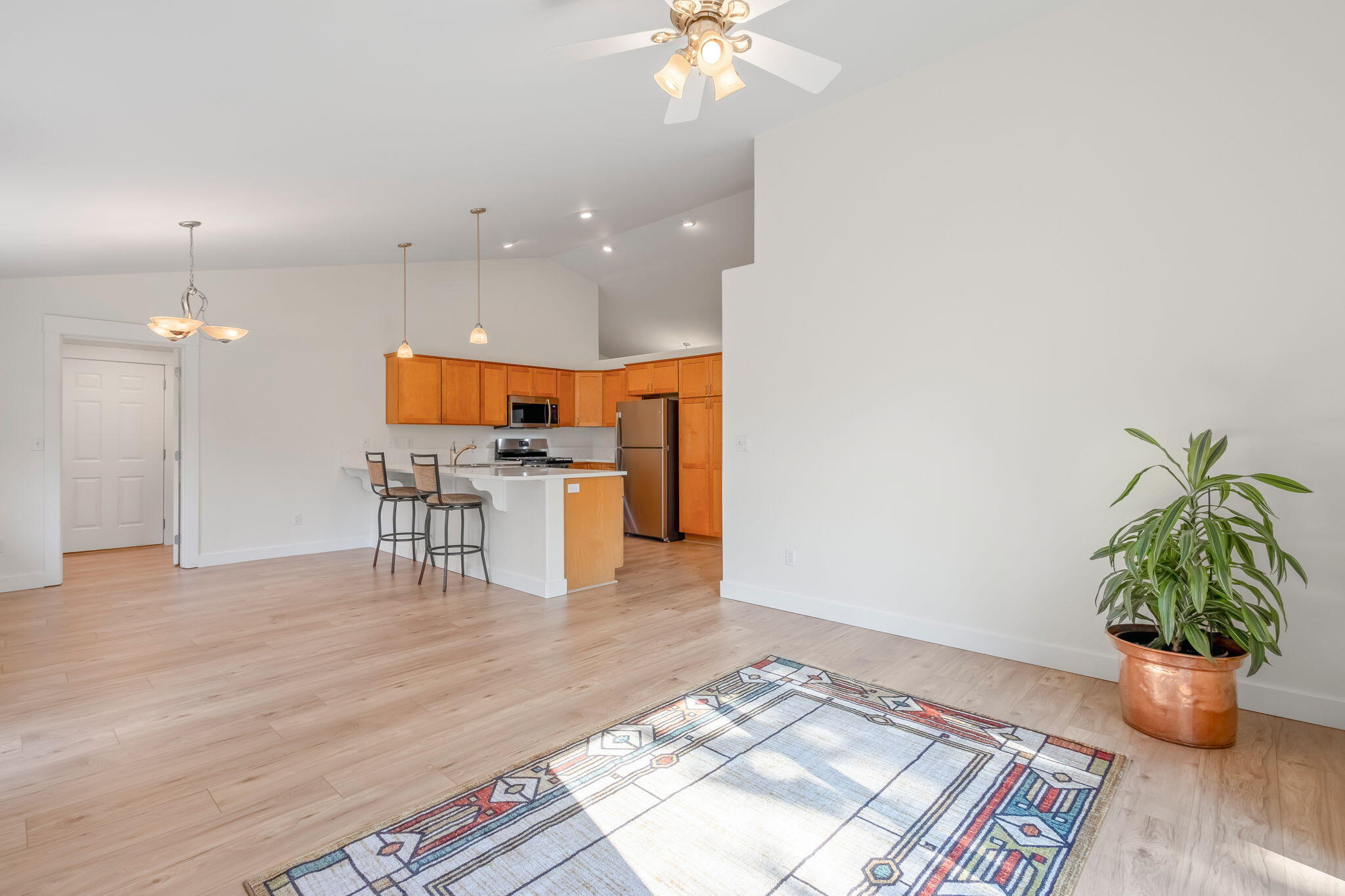 830 Northeast Tierra Road Bend, OR 97701 - Photo 15 of 42 13-web-or-mls-13