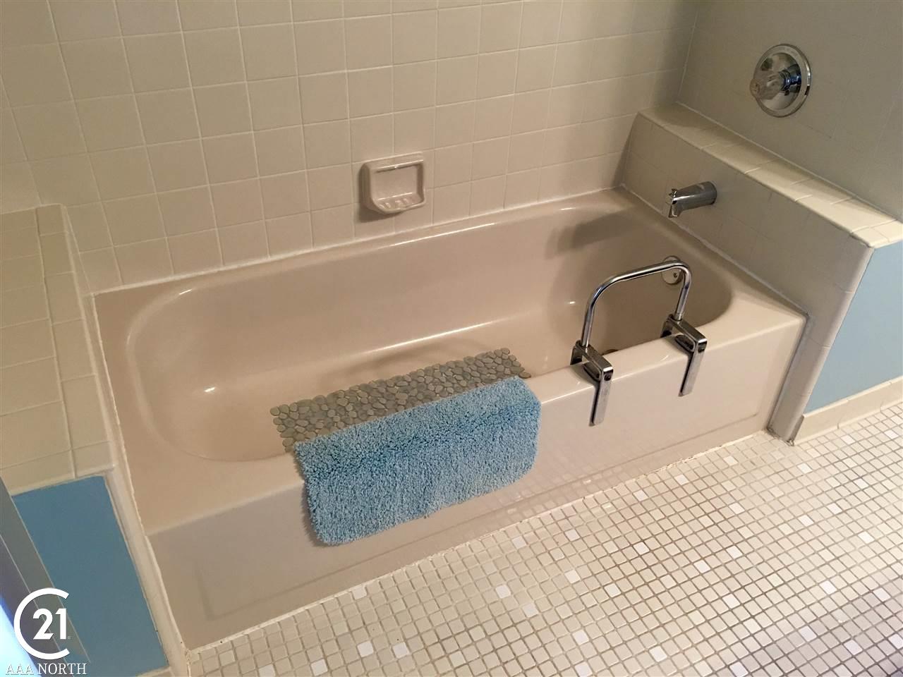 46946 Barbara Road Macomb, MI 48044 - Photo 37 of 50