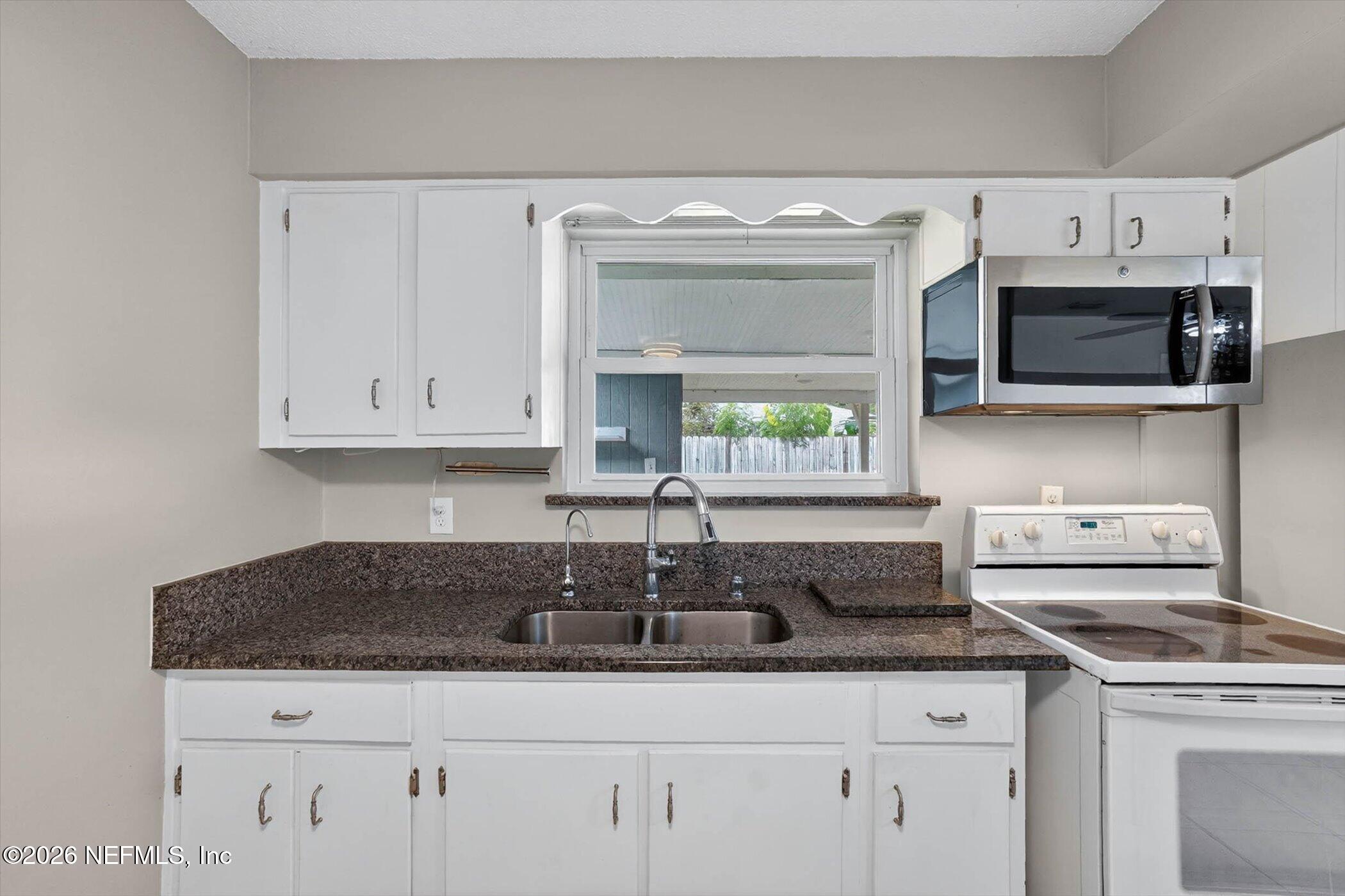 5549 Hickson Road Jacksonville, FL 32207 - Photo 16 of 40 15-5549-Hickson-Rd-Jacksonville-FL-32207