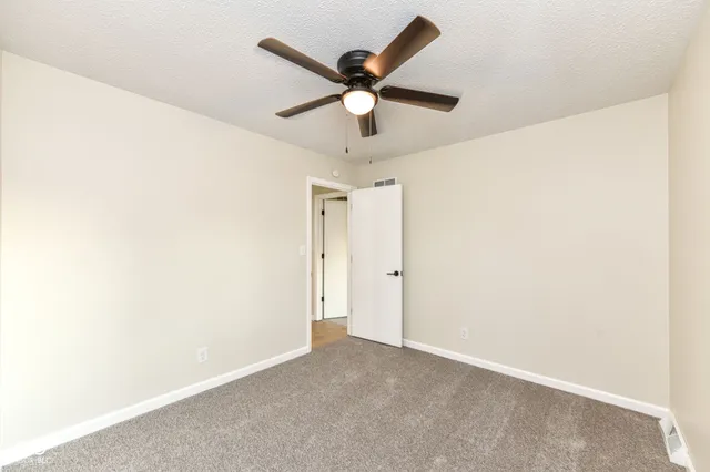 $540,000 | 567 Hawthorne Drive, Carmel, IN 46033