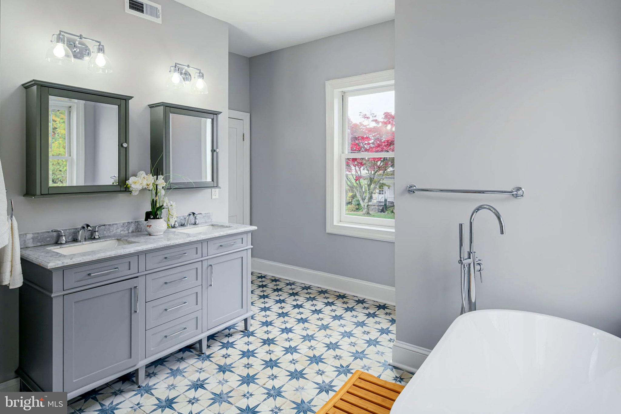 2431 Avon Road Ardmore, PA 19003 - Photo 19 of 26 Gallery Image 19